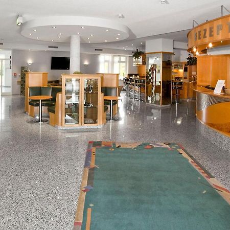 Fairway Hotel Sankt Leon-Rot Bagian luar foto