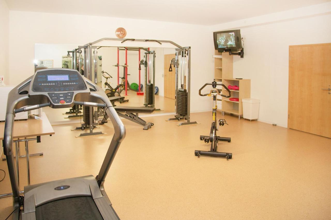 Fairway Hotel Sankt Leon-Rot Bagian luar foto