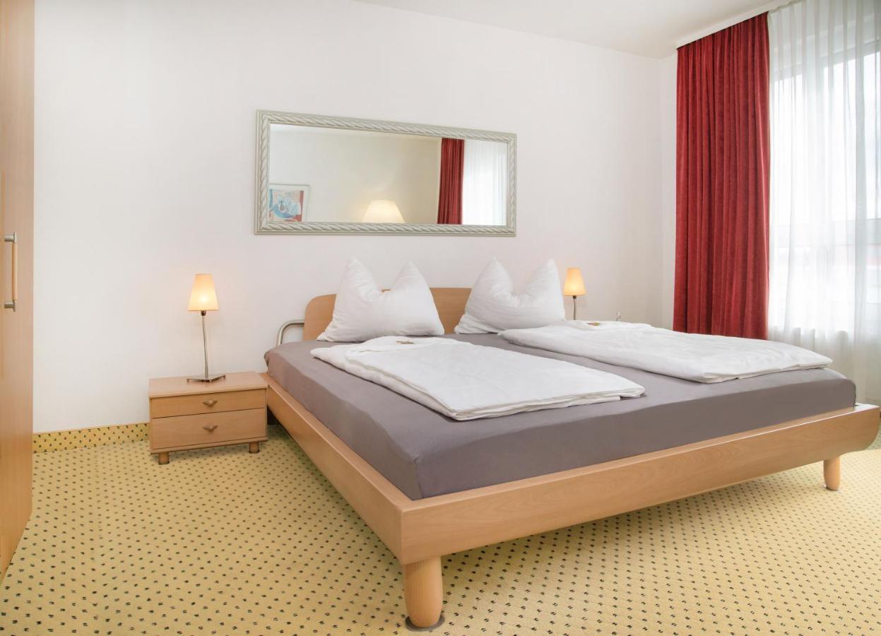 Fairway Hotel Sankt Leon-Rot Bagian luar foto