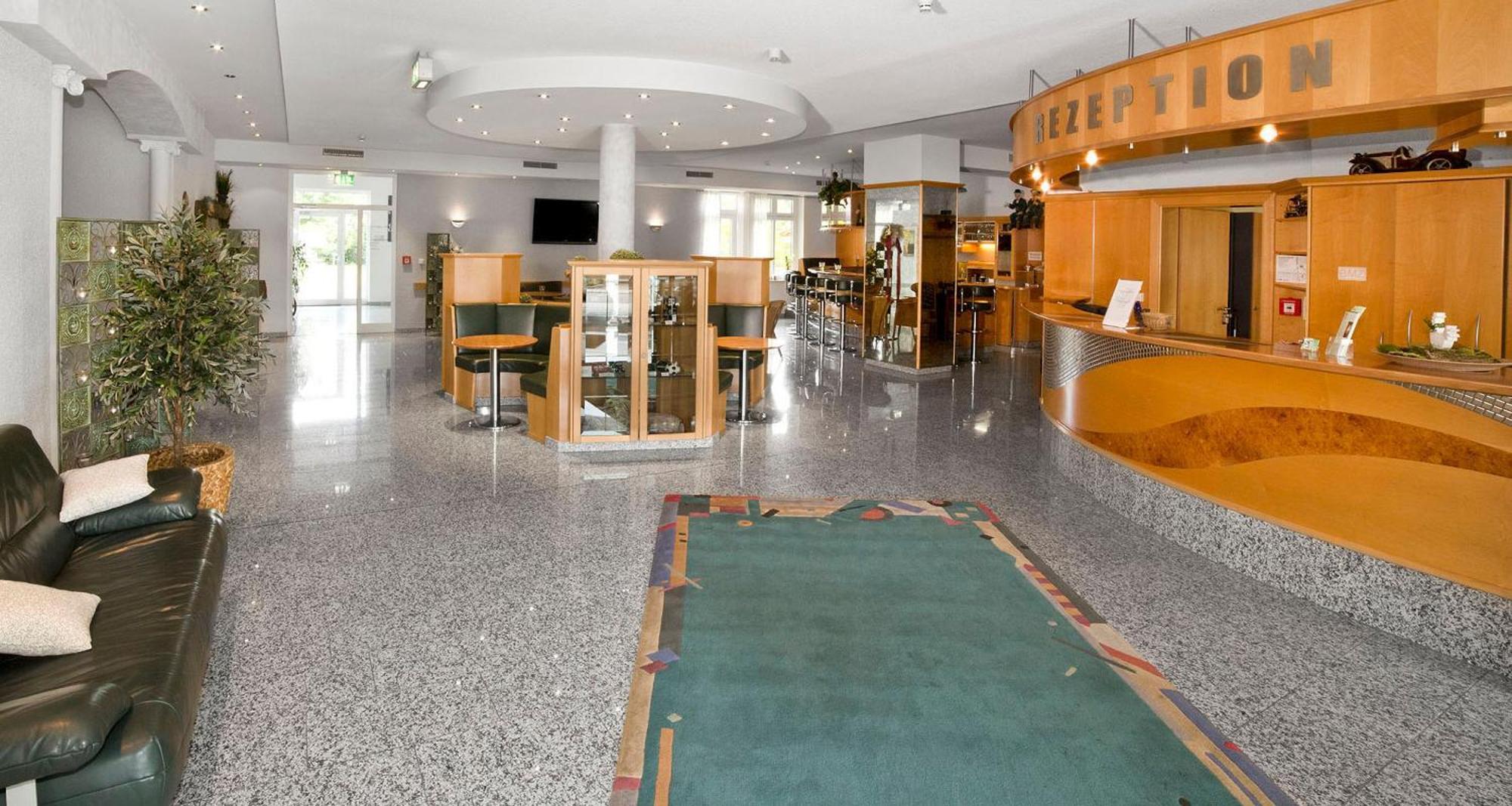 Fairway Hotel Sankt Leon-Rot Bagian luar foto