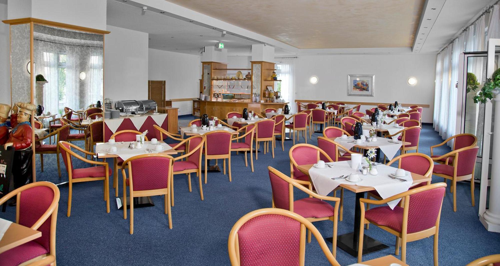 Fairway Hotel Sankt Leon-Rot Bagian luar foto