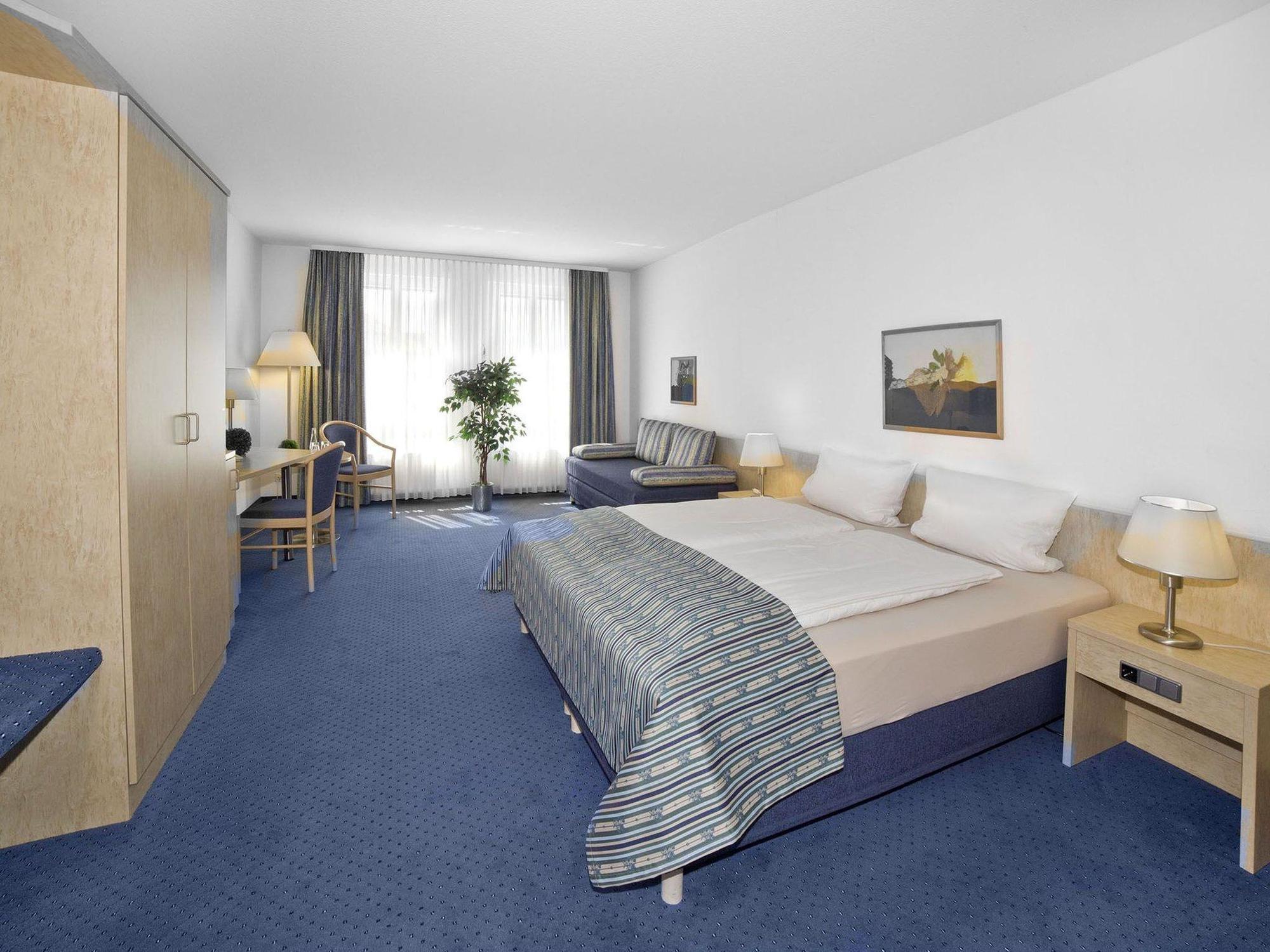 Fairway Hotel Sankt Leon-Rot Bagian luar foto